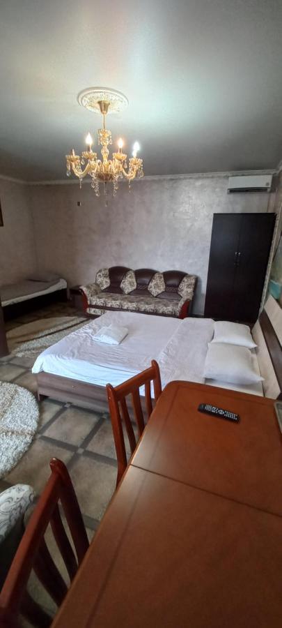 Camelot Hotel Bishkek Exterior photo